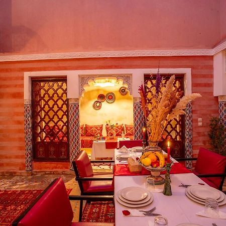 Riad Le Graff Pink มาร์ราเกช ภายนอก รูปภาพ