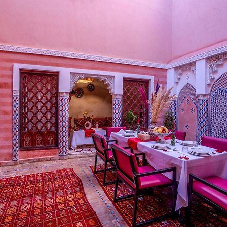 Riad Le Graff Pink มาร์ราเกช ภายนอก รูปภาพ