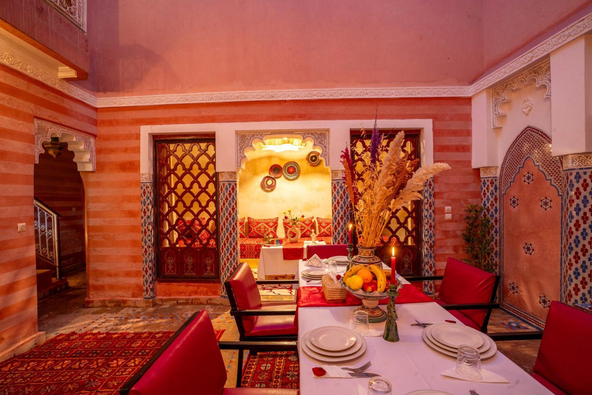 Riad Le Graff Pink มาร์ราเกช ภายนอก รูปภาพ