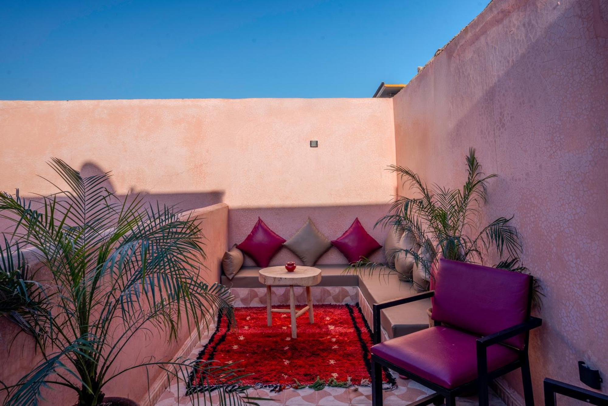 Riad Le Graff Pink มาร์ราเกช ภายนอก รูปภาพ