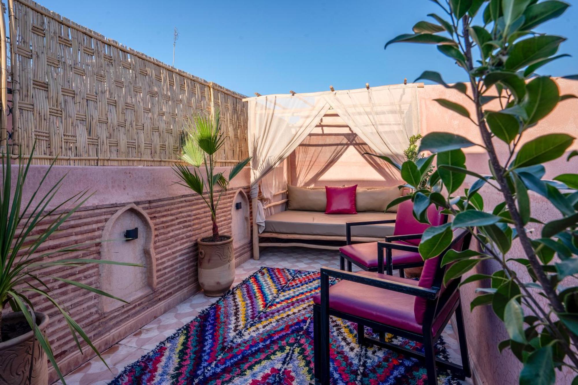 Riad Le Graff Pink มาร์ราเกช ภายนอก รูปภาพ